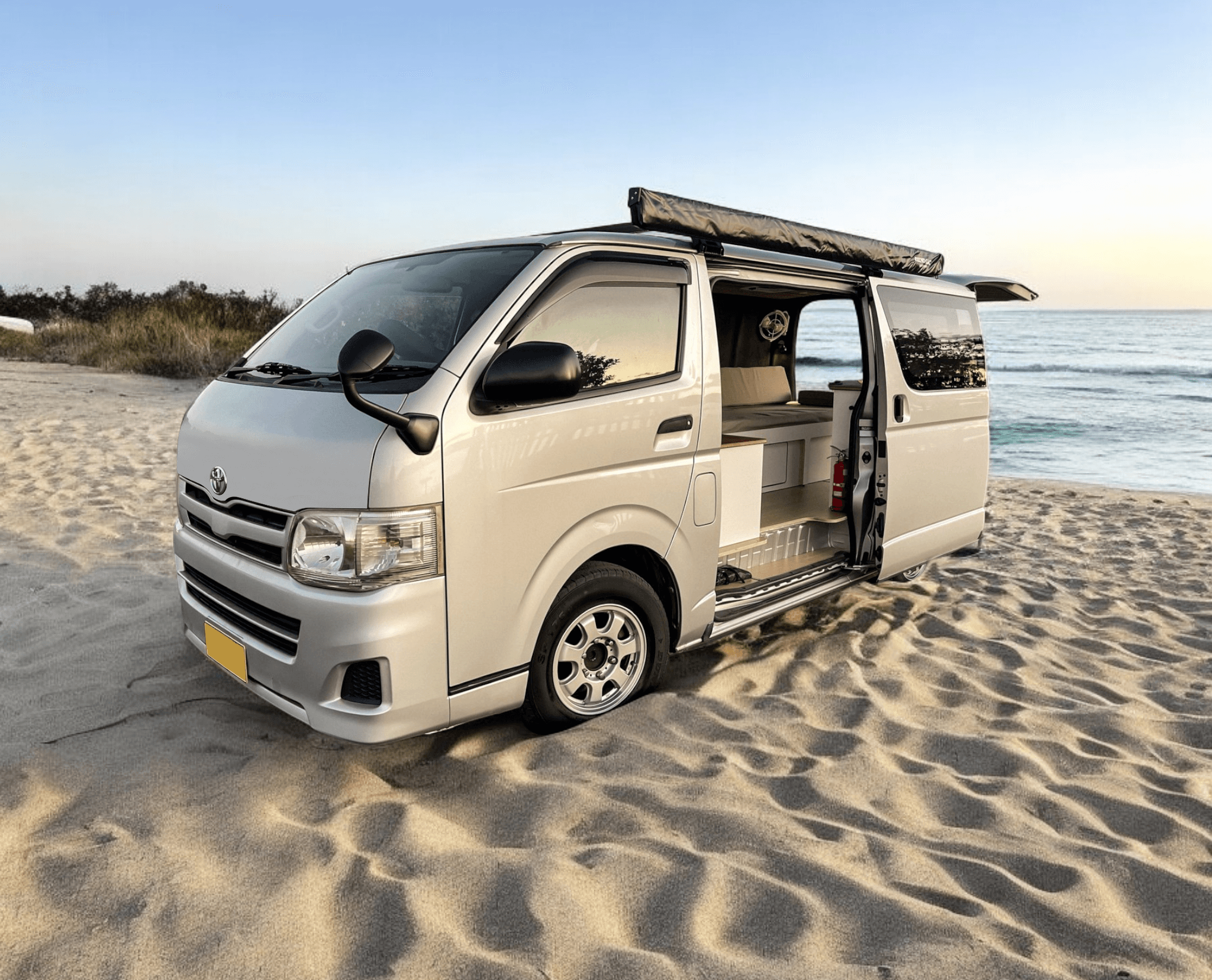 toyota hiace campervan