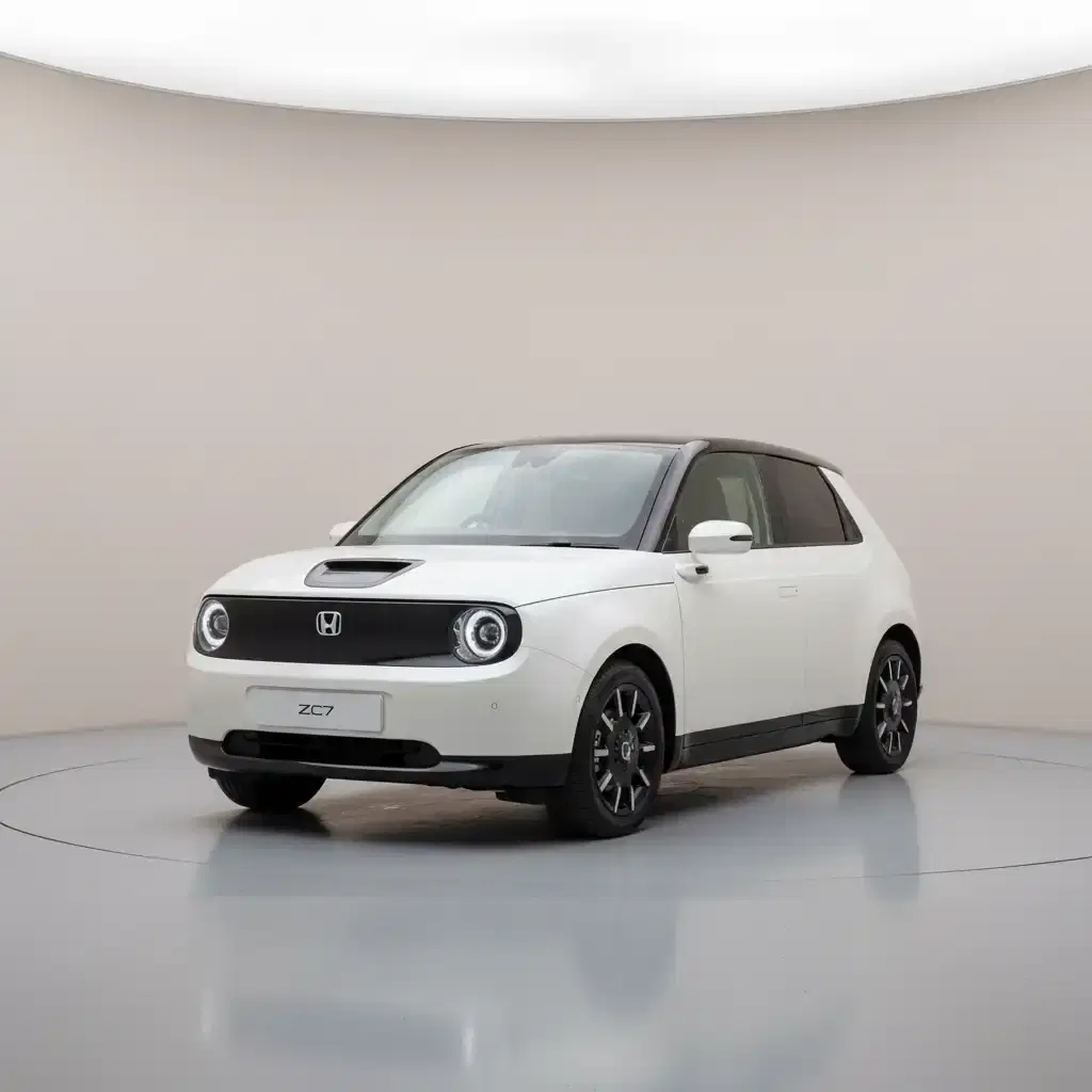Honda e - View 1