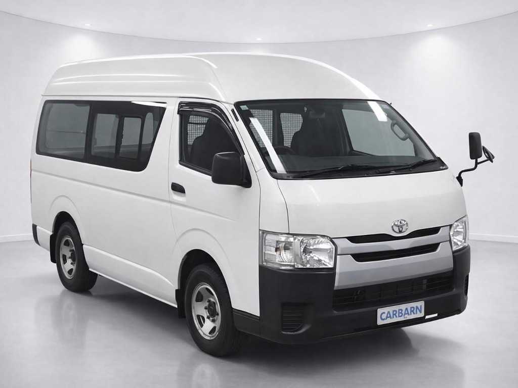 2016 Toyota Hiace 88,000 km 2016 Toyota Hiace 88,000 km
