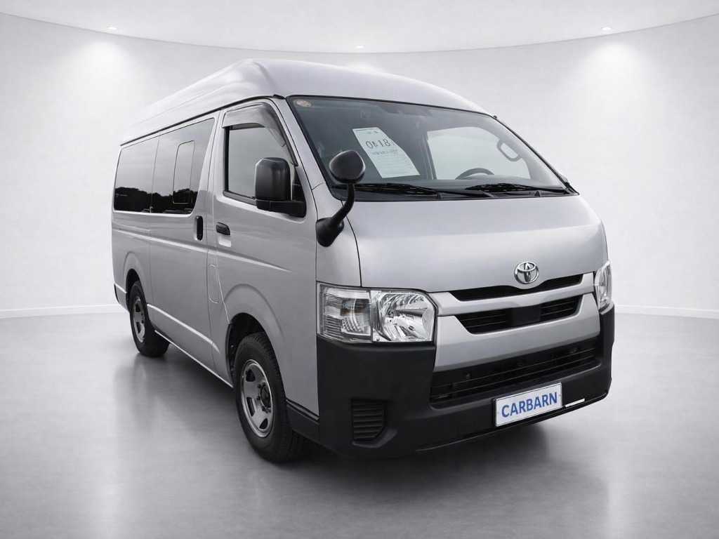 2020 Toyota Hiace 203,122 km 2020 Toyota Hiace 203,122 km