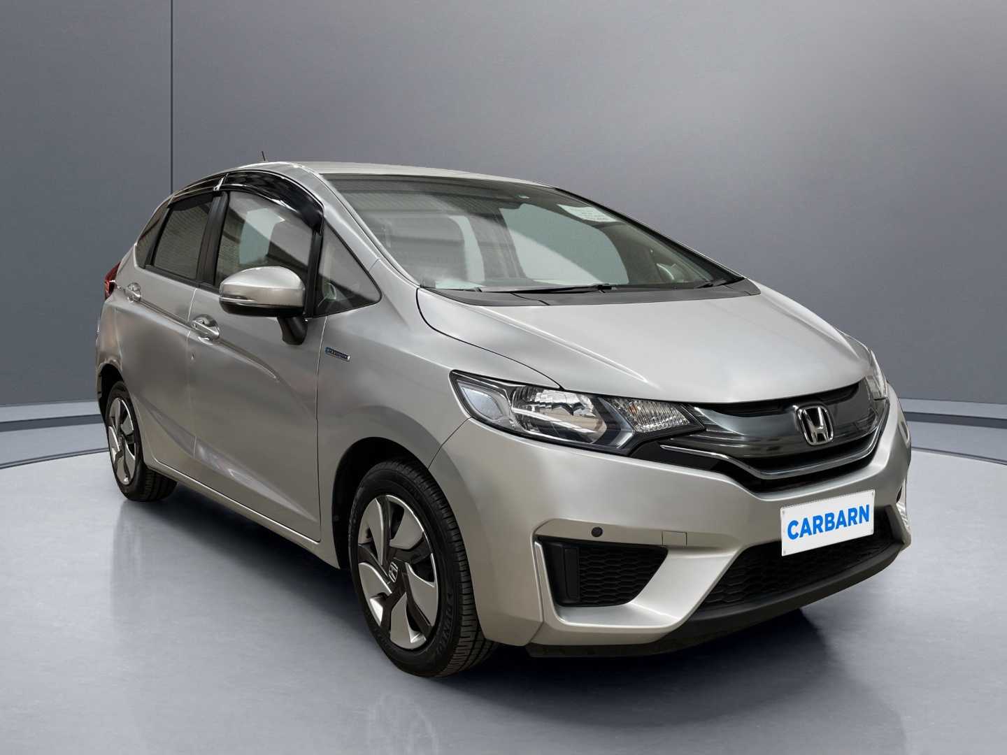 2016 Honda Fit 16,527 km 2016 Honda Fit 16,527 km