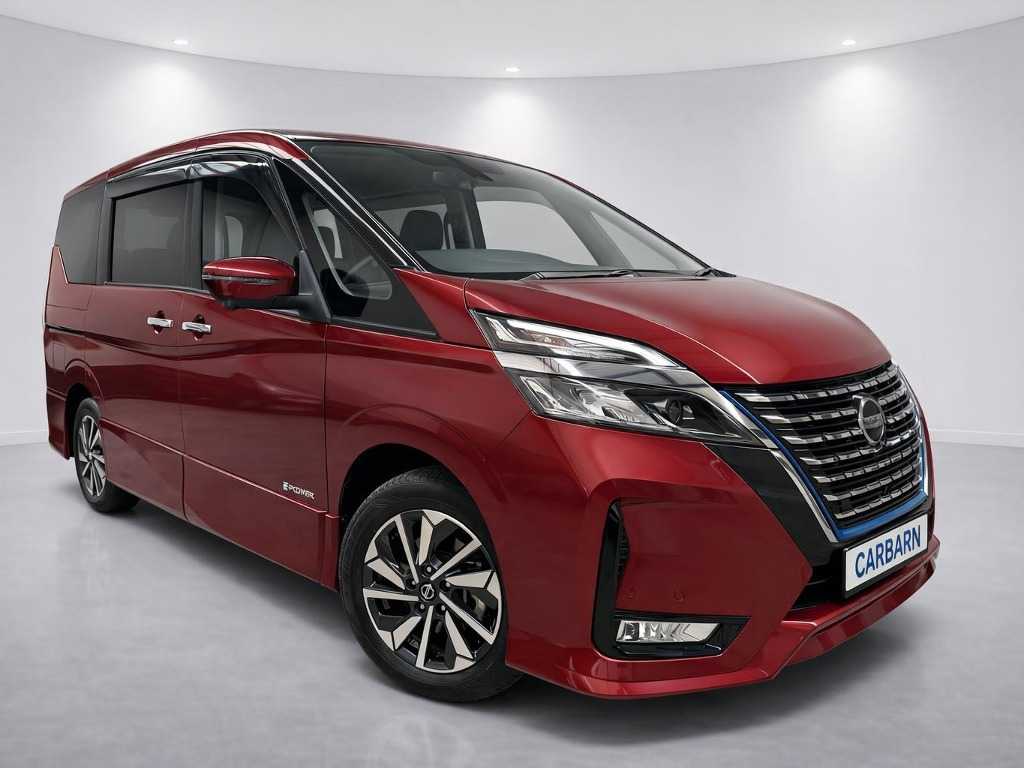 2022 Nissan Serena 21,000 km 2022 Nissan Serena 21,000 km
