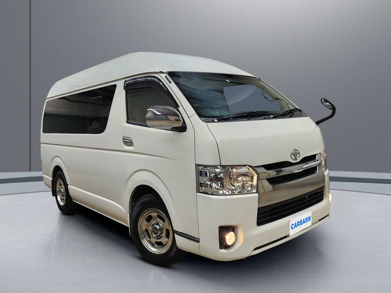 2014 Toyota Hiace 186,741 km 2014 Toyota Hiace 186,741 km