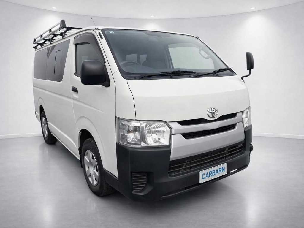 2016 Toyota Hiace 146,595 km 2016 Toyota Hiace 146,595 km