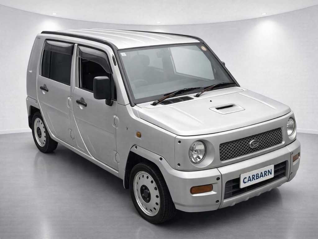 2001 Daihatsu NAKED 67,932 km 2001 Daihatsu NAKED 67,932 km
