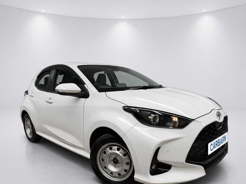 2024 Toyota YARIS 37,616 km 2024 Toyota YARIS 37,616 km