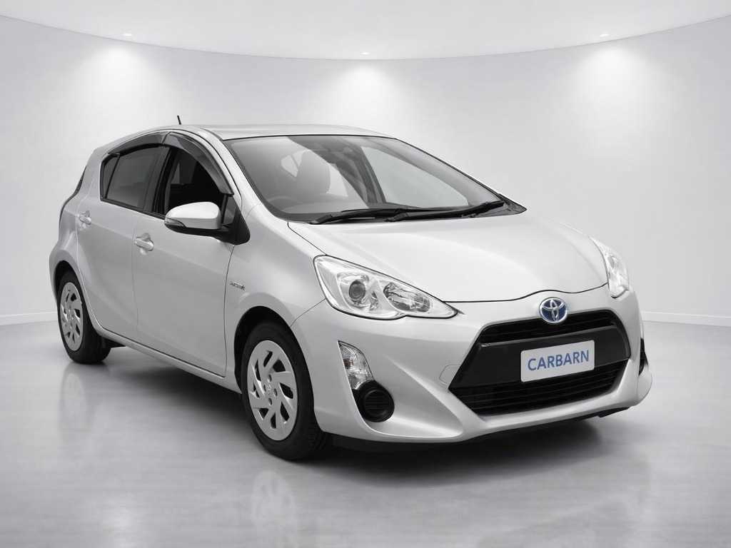 2016 Toyota aqua 13,804 km 2016 Toyota aqua 13,804 km