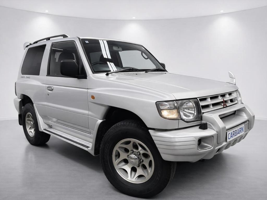 1998 Mitsubishi Pajero AWD GDI V6 1998 Mitsubishi Pajero AWD GDI V6