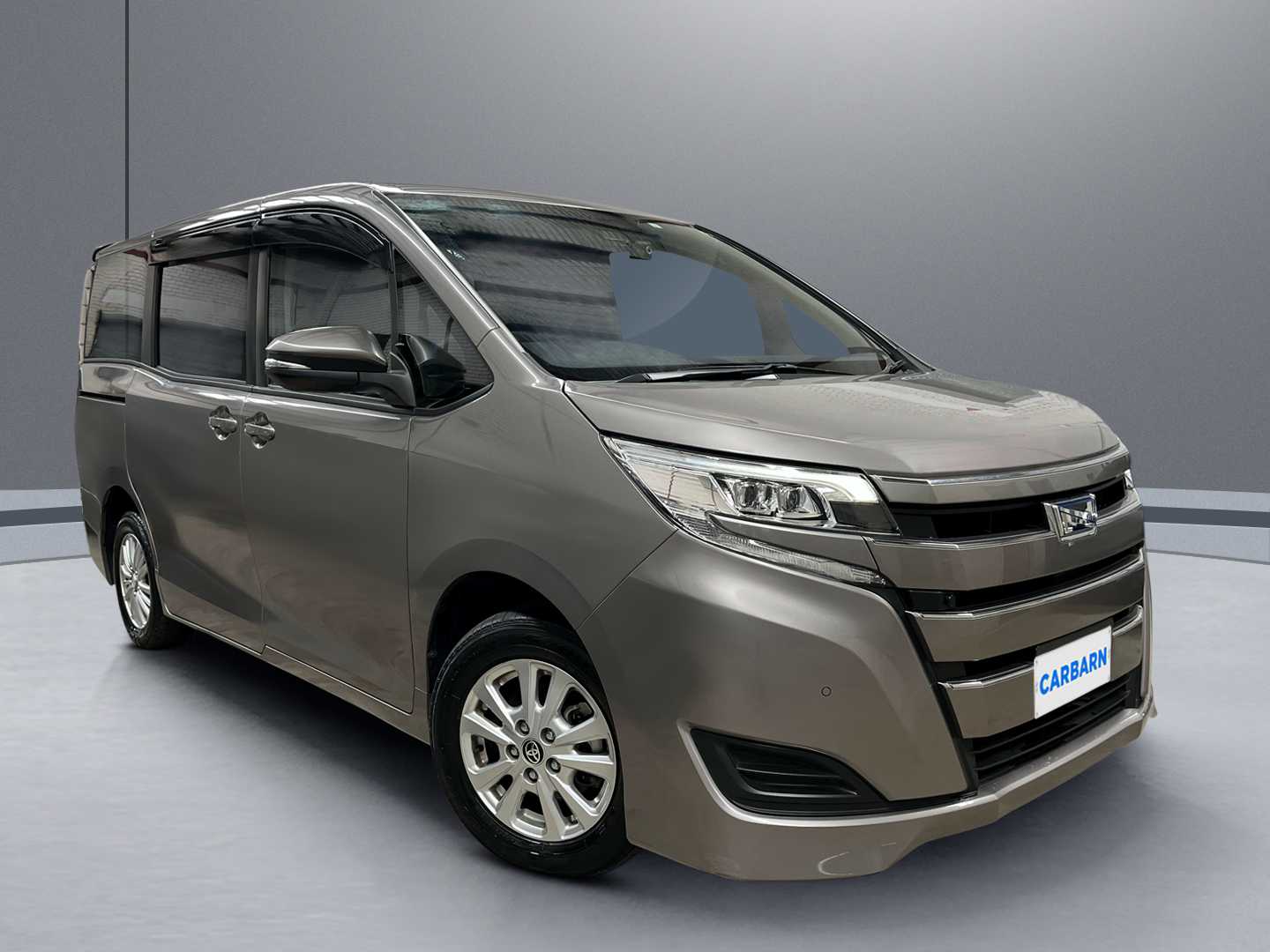 2021 Toyota Noah 40,622 km 2021 Toyota Noah 40,622 km
