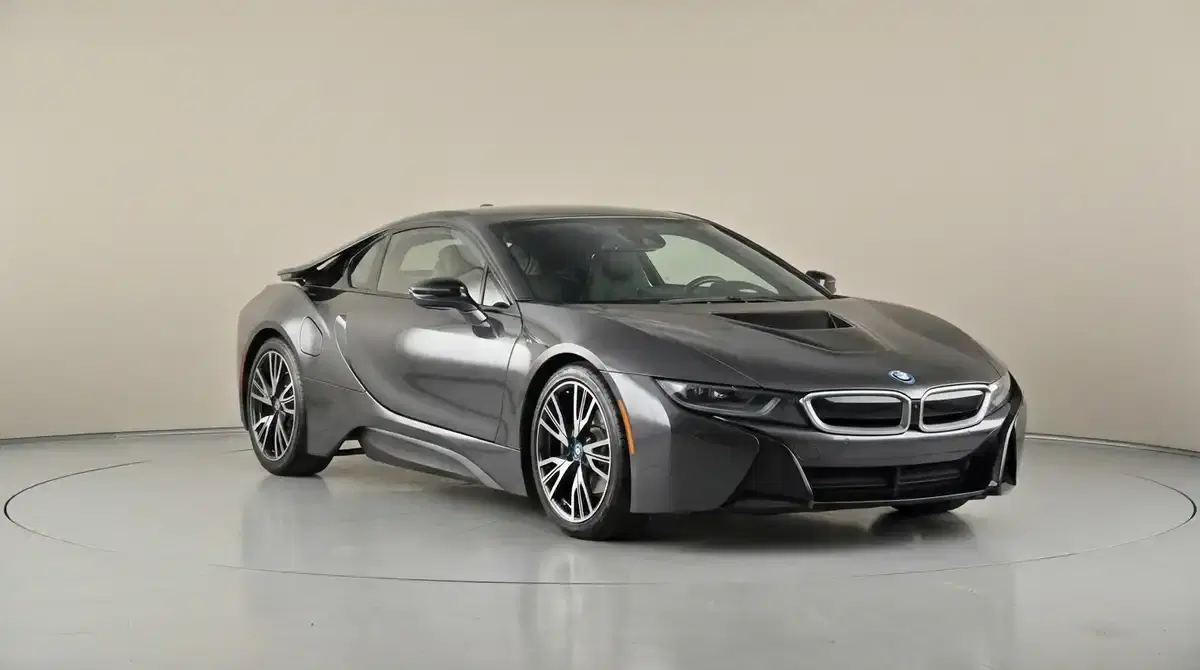 BMW I8 - View 1