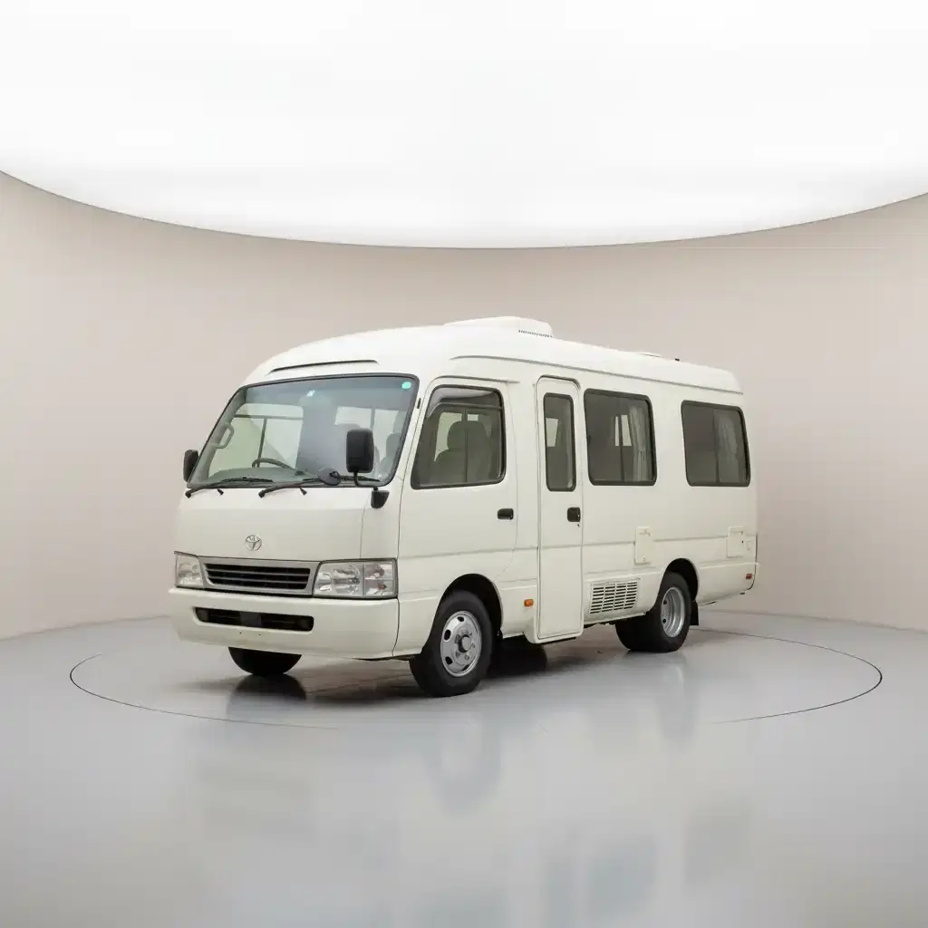 Toyota Border Coaster - View 1
