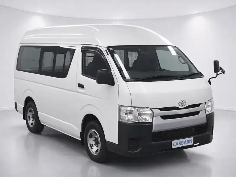 2016 Toyota Hiace KDH206K in White — exterior view 1 2016 Toyota Hiace KDH206K in White — exterior view 1