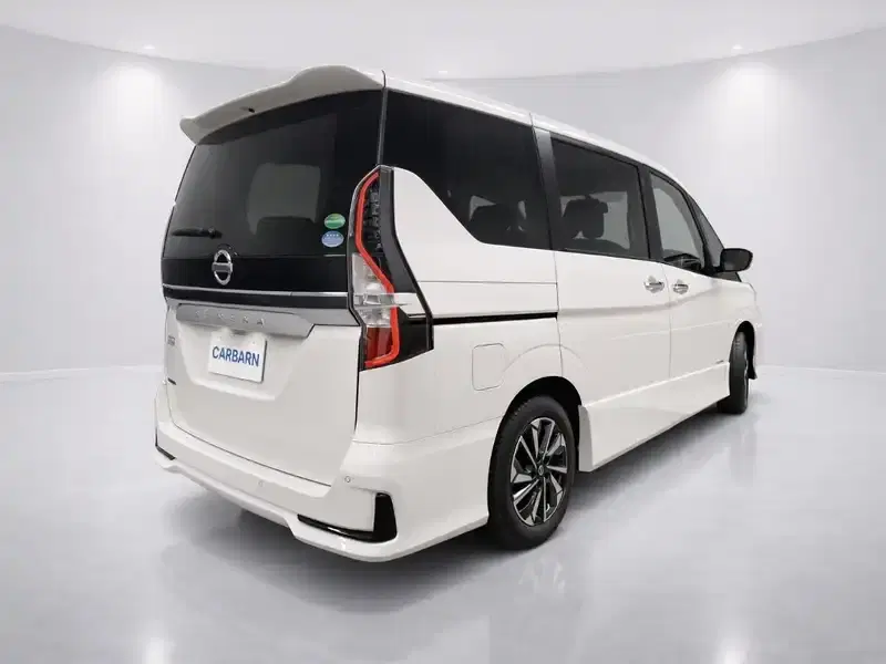 2021 Nissan Serena GFC27 in Pearl — exterior view 6 2021 Nissan Serena GFC27 in Pearl — exterior view 6