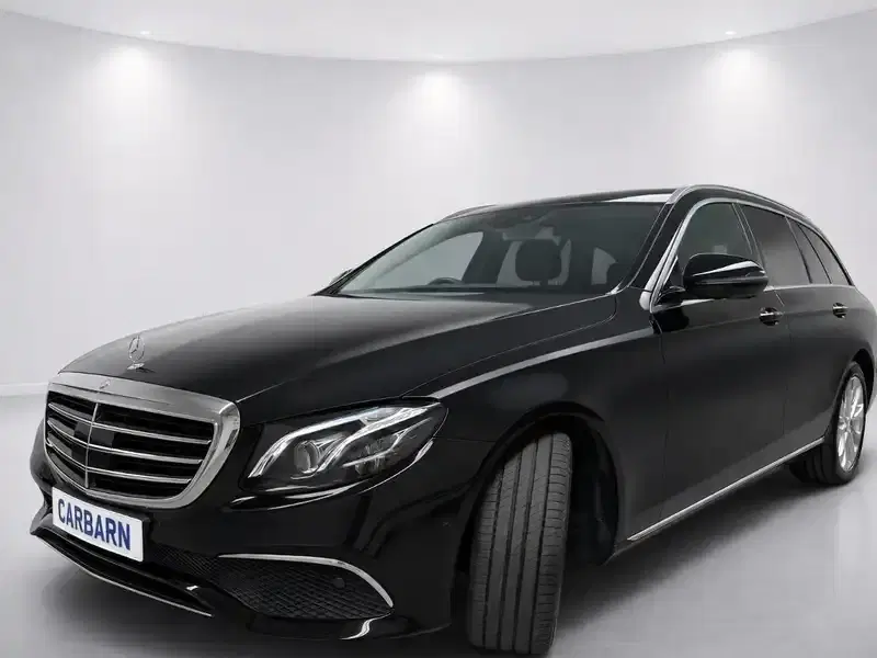 2016 Mercedes-benz E-Class W213 in Black — exterior view 2 2016 Mercedes-benz E-Class W213 in Black — exterior view 2