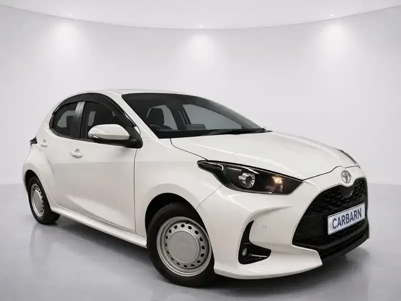2024 Toyota YARIS MXPH17 in White — exterior view 1 2024 Toyota YARIS MXPH17 in White — exterior view 1