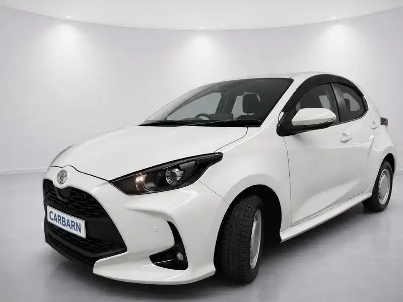 2024 Toyota YARIS MXPH17 in White — exterior view 2 2024 Toyota YARIS MXPH17 in White — exterior view 2