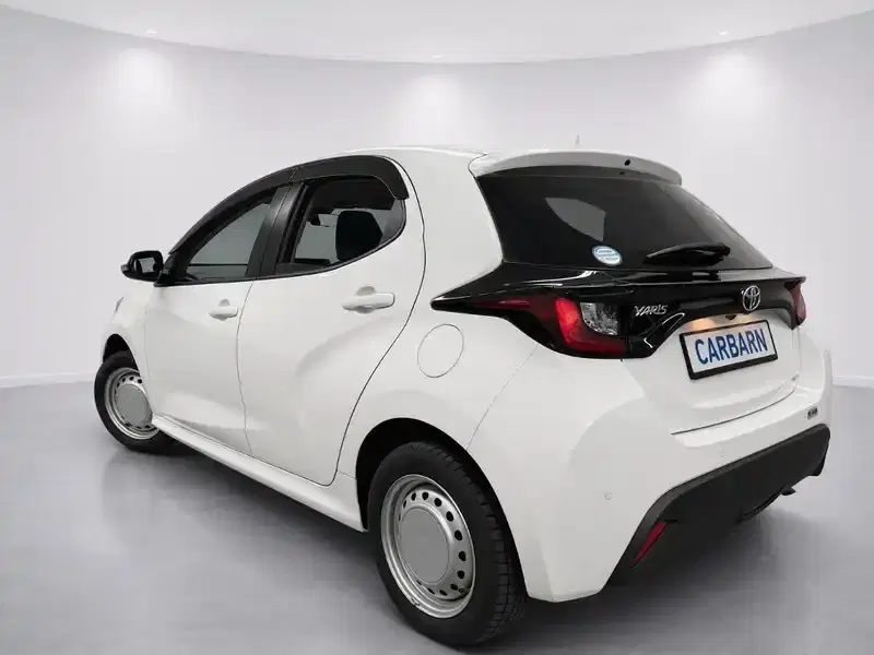 2024 Toyota YARIS MXPH17 in White — exterior view 4 2024 Toyota YARIS MXPH17 in White — exterior view 4