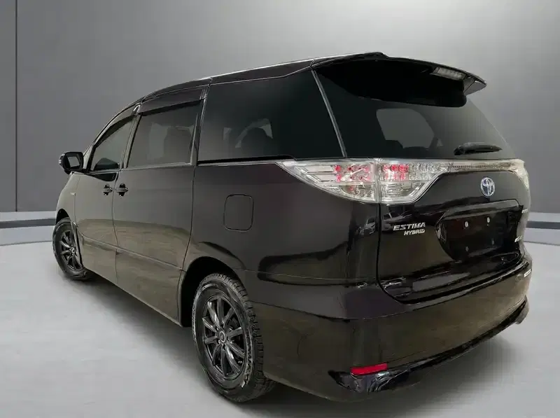 2013 Toyota Estima AHR20W in Purple — exterior view 4 2013 Toyota Estima AHR20W in Purple — exterior view 4
