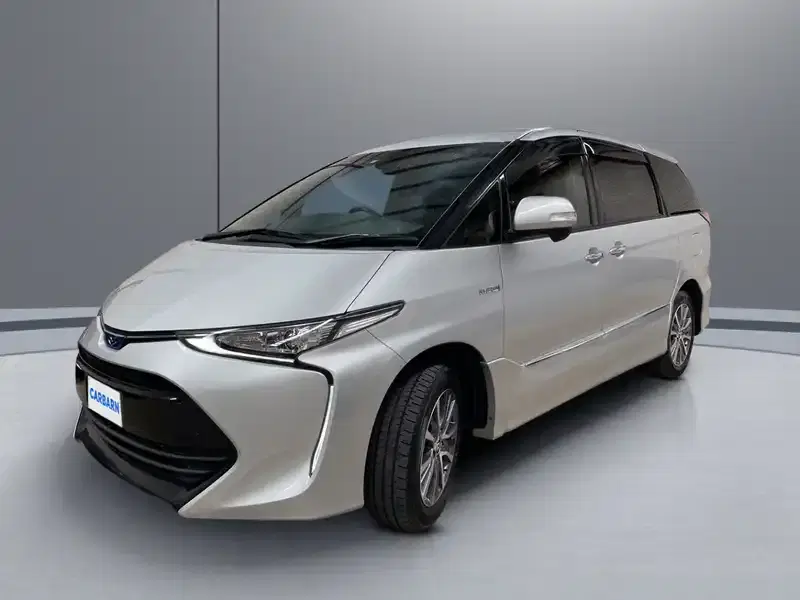 2017 Toyota Estima AHR20W in Silver — exterior view 2 2017 Toyota Estima AHR20W in Silver — exterior view 2