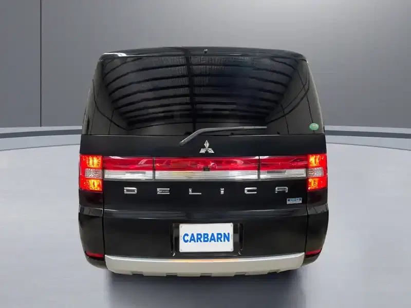 2013 Mitsubishi Delica CV1W in Black — exterior view 5 2013 Mitsubishi Delica CV1W in Black — exterior view 5