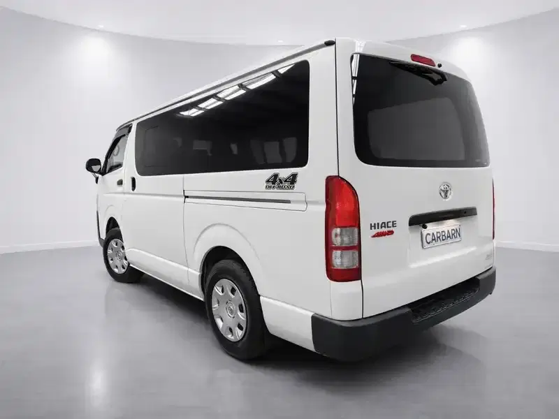 2018 Toyota Hiace GDH206V in White — exterior view 4 2018 Toyota Hiace GDH206V in White — exterior view 4