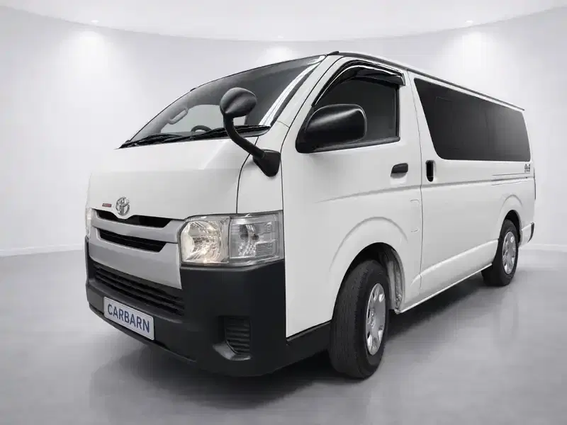 2018 Toyota Hiace GDH206V in White — exterior view 2 2018 Toyota Hiace GDH206V in White — exterior view 2