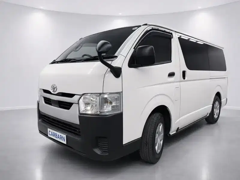 2021 Toyota Hiace GDH206V in White — exterior view 2 2021 Toyota Hiace GDH206V in White — exterior view 2