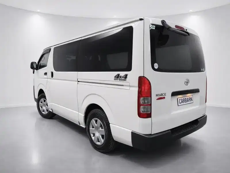 2021 Toyota Hiace GDH206V in White — exterior view 4 2021 Toyota Hiace GDH206V in White — exterior view 4