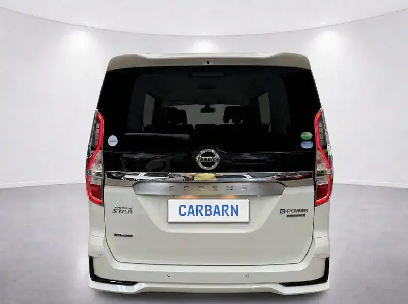 2021 Nissan Serena GFC27 in Pearl — exterior view 5 2021 Nissan Serena GFC27 in Pearl — exterior view 5