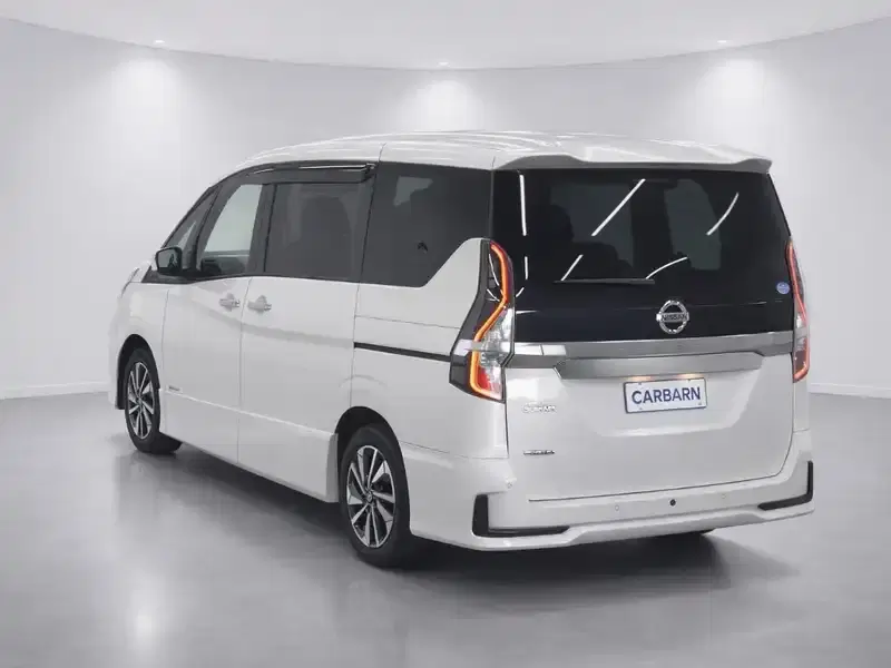 2021 Nissan Serena GFC27 in Pearl — exterior view 2 2021 Nissan Serena GFC27 in Pearl — exterior view 2