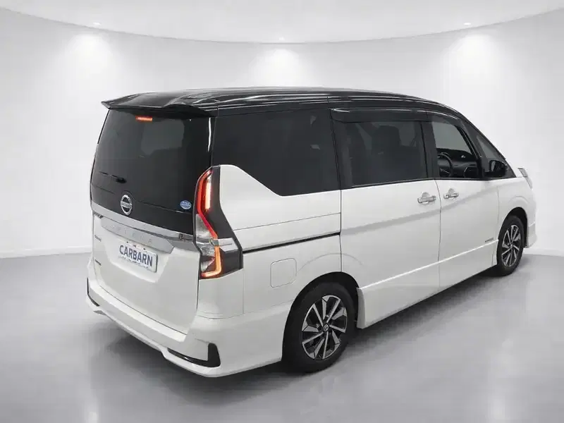 2021 Nissan Serena GFC27 in Pearl — exterior view 3 2021 Nissan Serena GFC27 in Pearl — exterior view 3