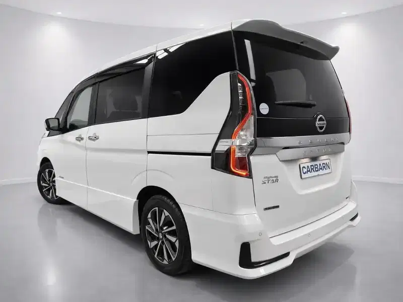 2021 Nissan Serena GFC27 in Pearl — exterior view 4 2021 Nissan Serena GFC27 in Pearl — exterior view 4