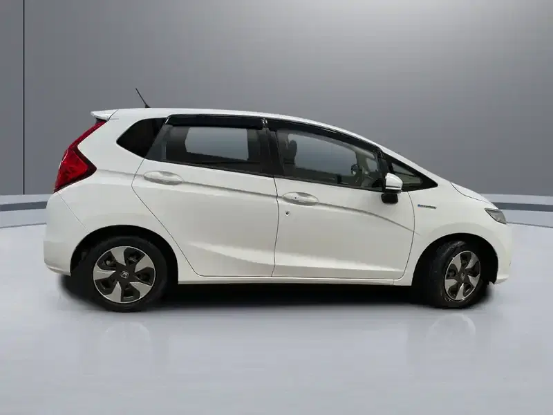 6 - HONDA Fit 6 - HONDA Fit