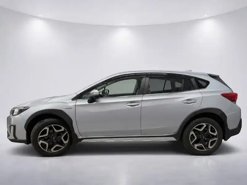 2019 Subaru Xv GTE in Silver — exterior view 3 2019 Subaru Xv GTE in Silver — exterior view 3