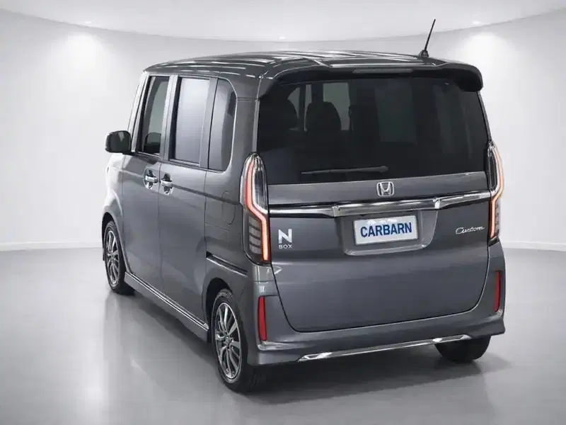 2021 Honda N BOX CUSTOM JF3 in Grey — exterior view 2 2021 Honda N BOX CUSTOM JF3 in Grey — exterior view 2