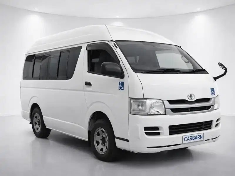 2008 Toyota Hiace KDH206K in White — exterior view 1 2008 Toyota Hiace KDH206K in White — exterior view 1