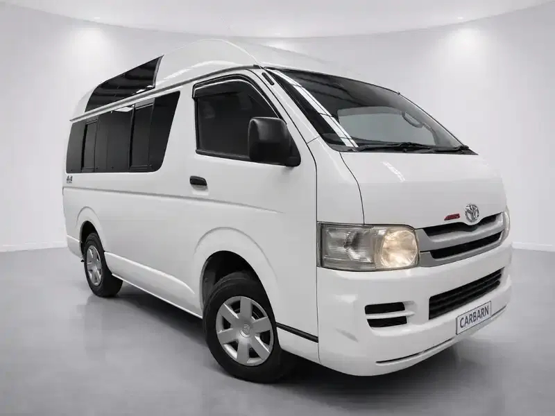 2009 Toyota Hiace KDH206K in White — exterior view 1 2009 Toyota Hiace KDH206K in White — exterior view 1