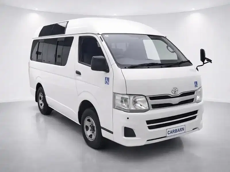 2012 Toyota Hiace KDH206K in White — exterior view 1 2012 Toyota Hiace KDH206K in White — exterior view 1