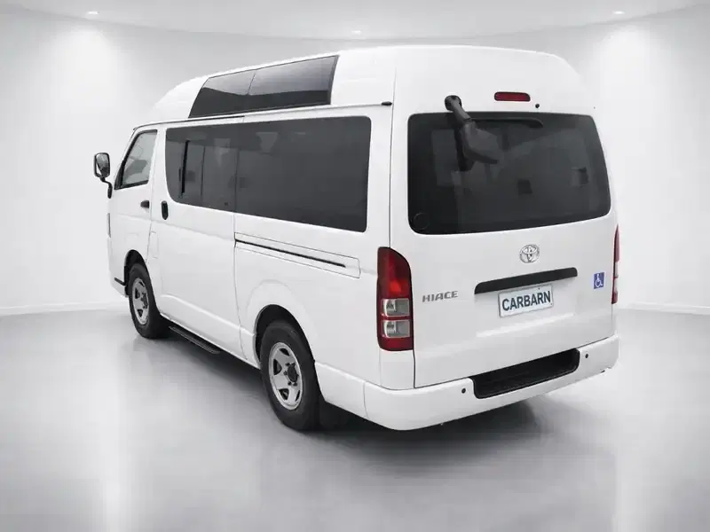 2012 Toyota Hiace KDH206K in White — exterior view 2 2012 Toyota Hiace KDH206K in White — exterior view 2