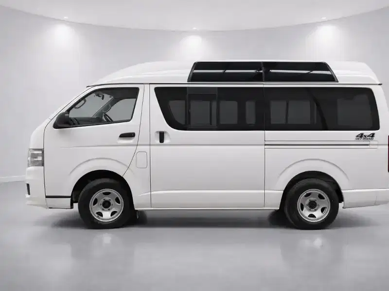 2012 Toyota Hiace KDH206K in White — exterior view 3 2012 Toyota Hiace KDH206K in White — exterior view 3