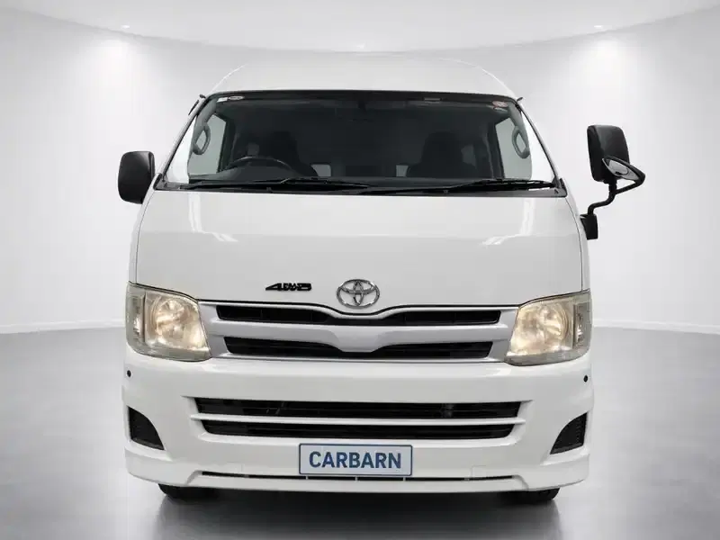 2012 Toyota Hiace KDH206K in White — exterior view 8 2012 Toyota Hiace KDH206K in White — exterior view 8