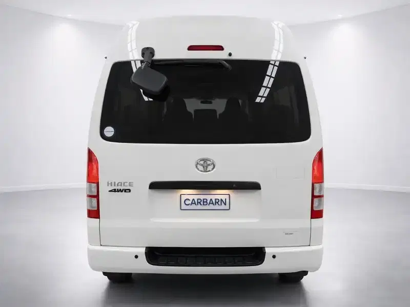 2012 Toyota Hiace KDH206K in White — exterior view 5 2012 Toyota Hiace KDH206K in White — exterior view 5