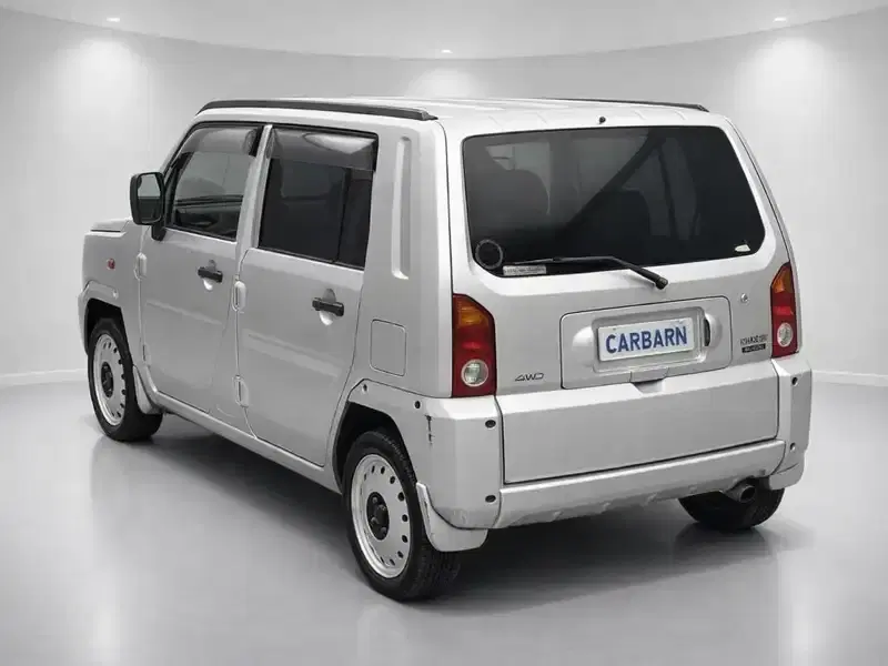 2001 Daihatsu NAKED L760S in Silver — exterior view 4 2001 Daihatsu NAKED L760S in Silver — exterior view 4