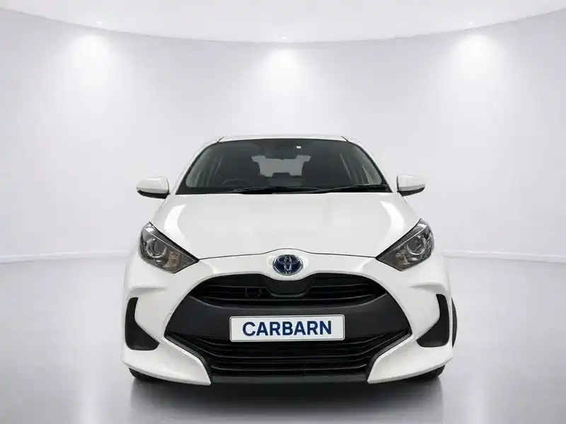 2022 Toyota YARIS MXPH15 in White — exterior view 8 2022 Toyota YARIS MXPH15 in White — exterior view 8