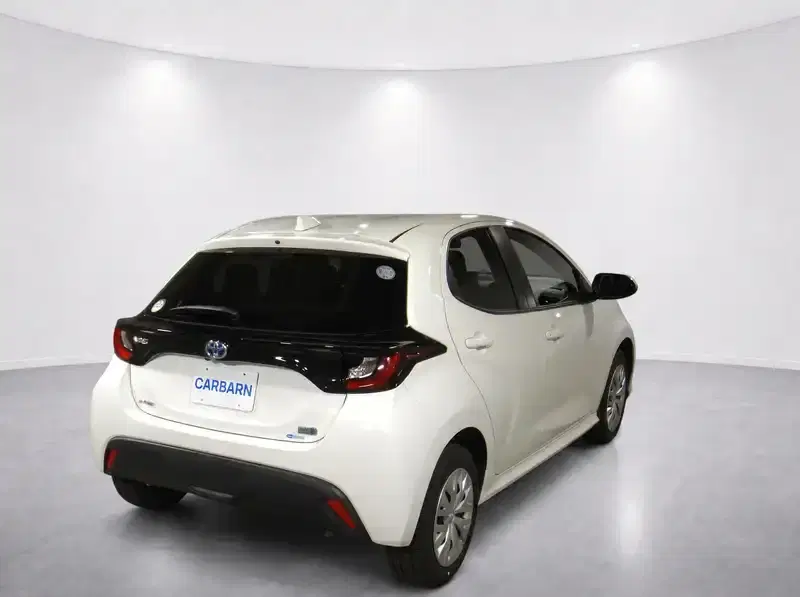 1 - TOYOTA YARIS 1 - TOYOTA YARIS
