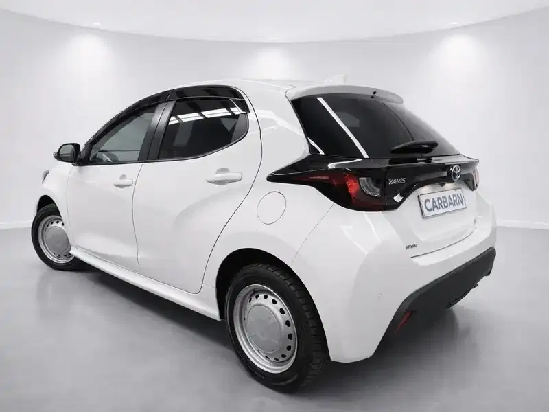 2023 Toyota YARIS MXPH15 in White — exterior view 4 2023 Toyota YARIS MXPH15 in White — exterior view 4