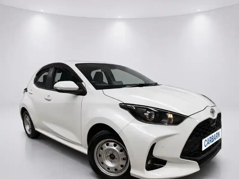 2024 Toyota YARIS MXPH17 in White — exterior view 1 2024 Toyota YARIS MXPH17 in White — exterior view 1