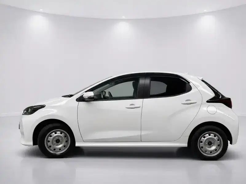 2024 Toyota YARIS MXPH17 in White — exterior view 3 2024 Toyota YARIS MXPH17 in White — exterior view 3