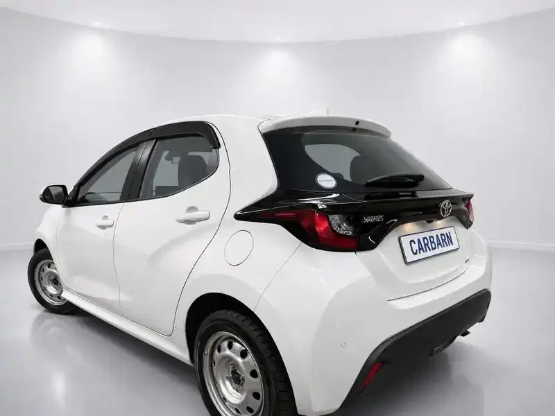 2024 Toyota YARIS MXPH17 in White — exterior view 4 2024 Toyota YARIS MXPH17 in White — exterior view 4