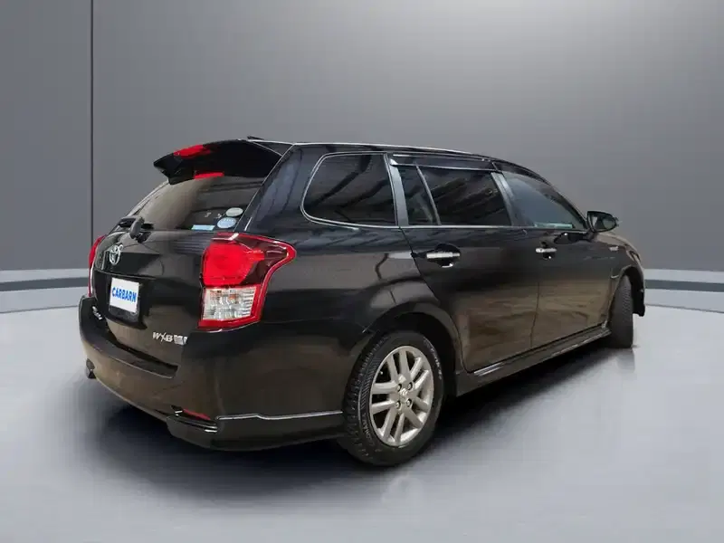 2014 Toyota Corolla Fielder NKE165G in Black — exterior view 6 2014 Toyota Corolla Fielder NKE165G in Black — exterior view 6